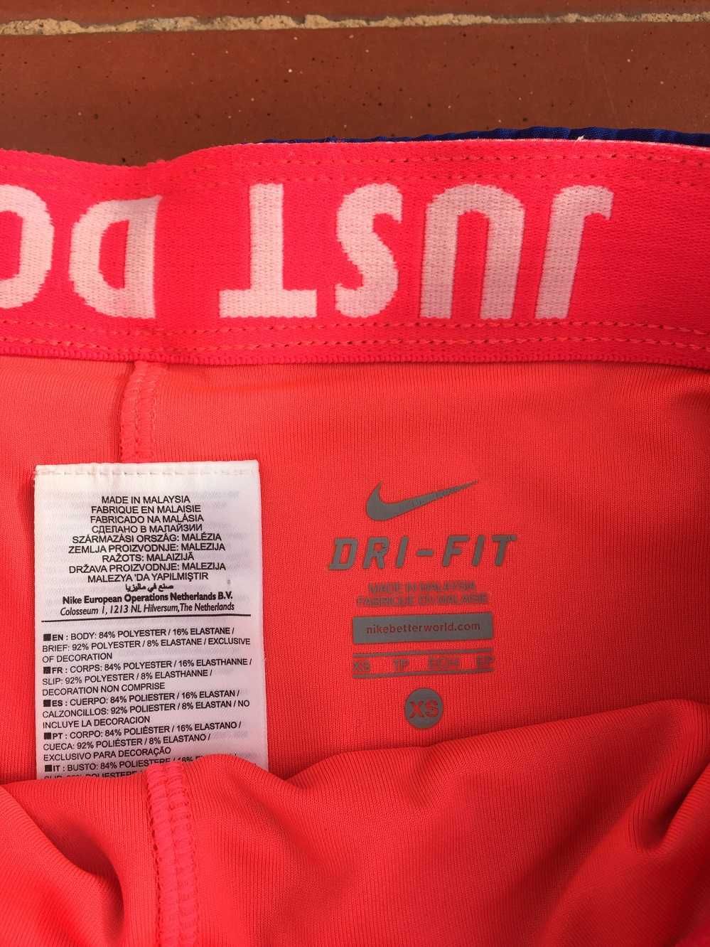 SALDOS--Shorts  Corrida / Running --- NIKE  Dri-Fit  Azul --Tamanho XS