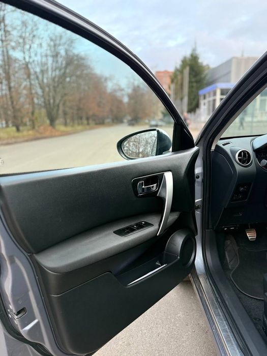 Nissan Qashqai +2 2010р. Механіка