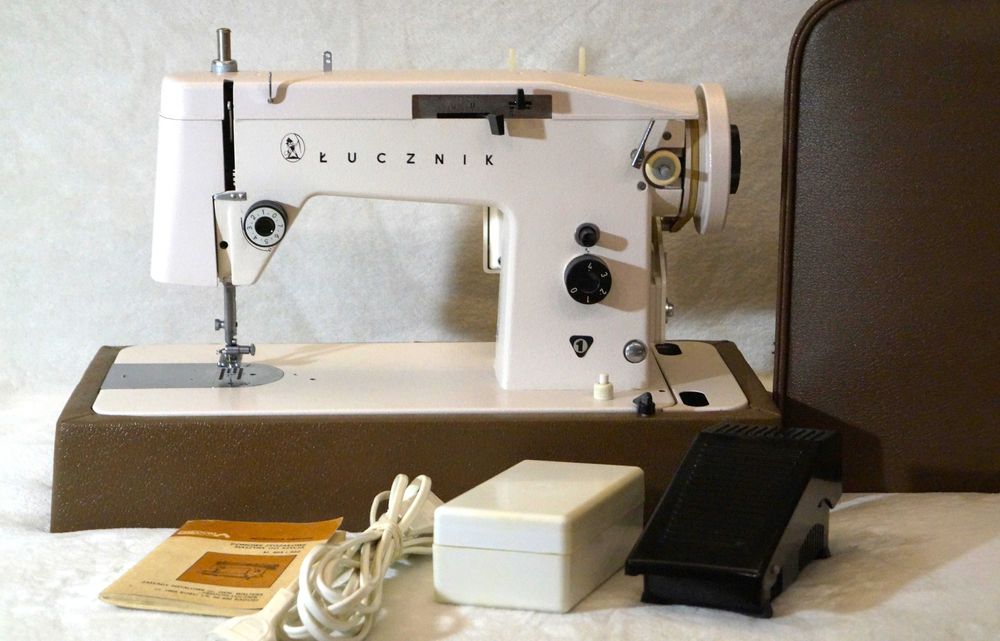 ŁUCZNIK Predom 466, maszyna do szycia walizkowa, KOMPLET