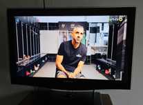 TV Samsung 32", perfeito estado, comando original funcional