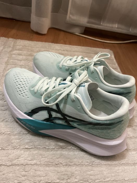 Buty do biegania asics magic speed 4