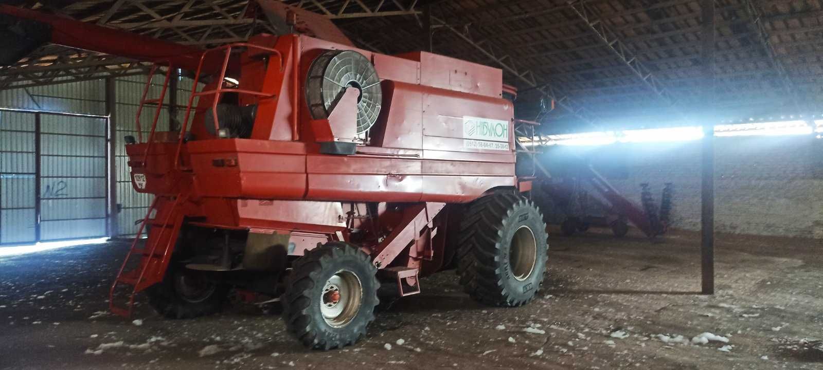 Комбайн Case-2388 з жаткою Case-1010 7,6м, приставкою та візком