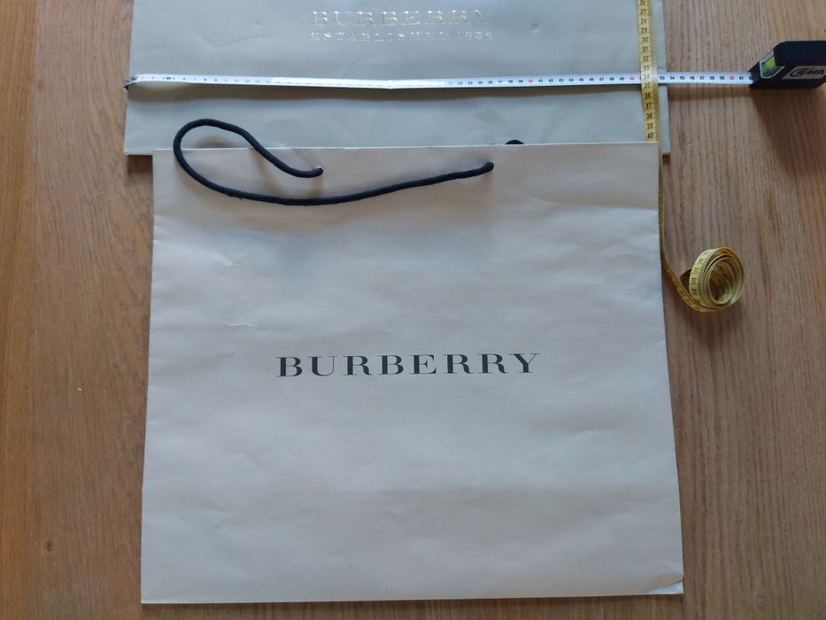 Torby papierowe Burberry
