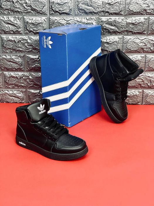 Кожаные кросовки черные Адидас / шкіряні чорні кросівки Адідас Adidas