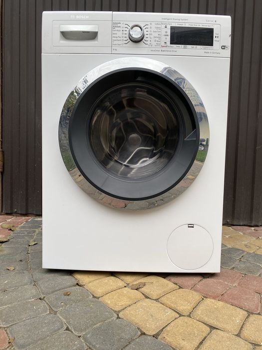 Bosch  8 серія, 9 кг  WiFi,  I Dos. Пральна машина,  пралка