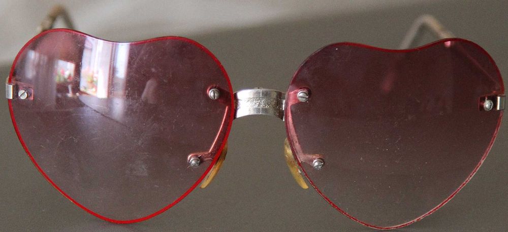 Сонцезахистні окуляри сердечка трансформер