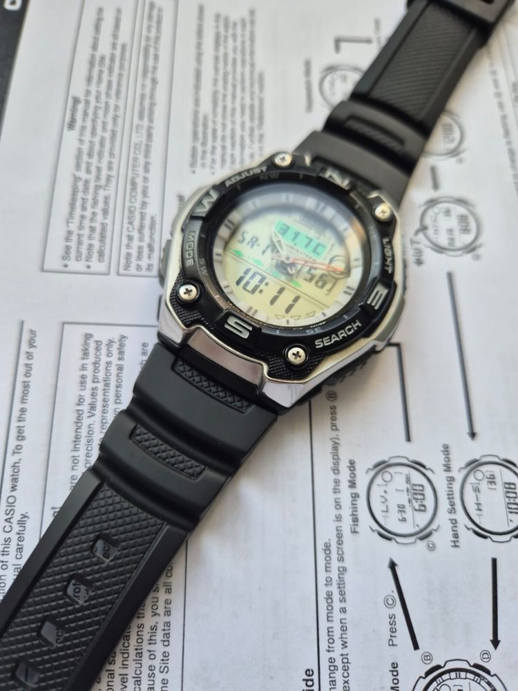 Zegarek Casio AQW-101 Wędkarski