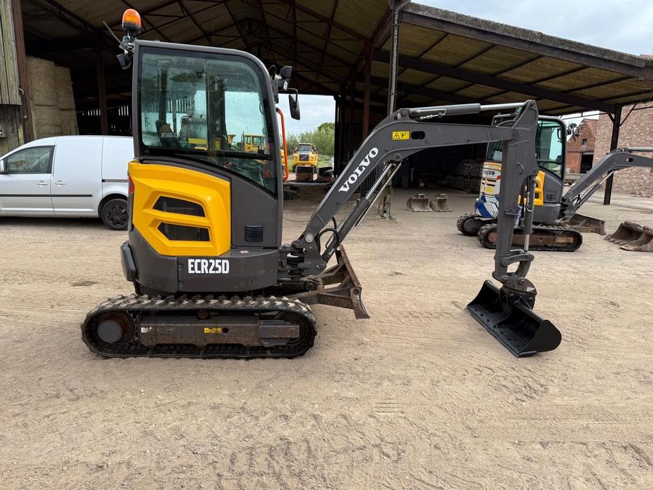 Volvo ECR25D Minikoparka  Długie Ramie , szybkozłącze , dodatkowa hydraulika