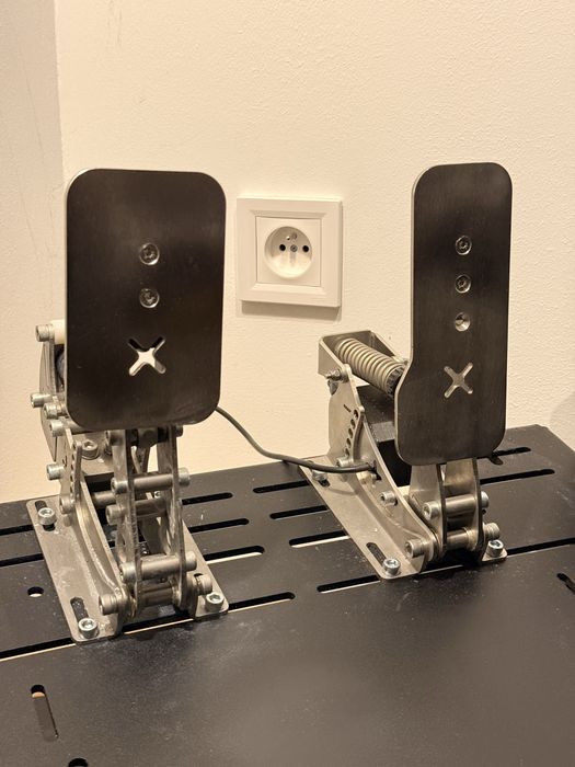 Pedały / Manipulatory - Girro Sim Pedals Pro XR - Simracing