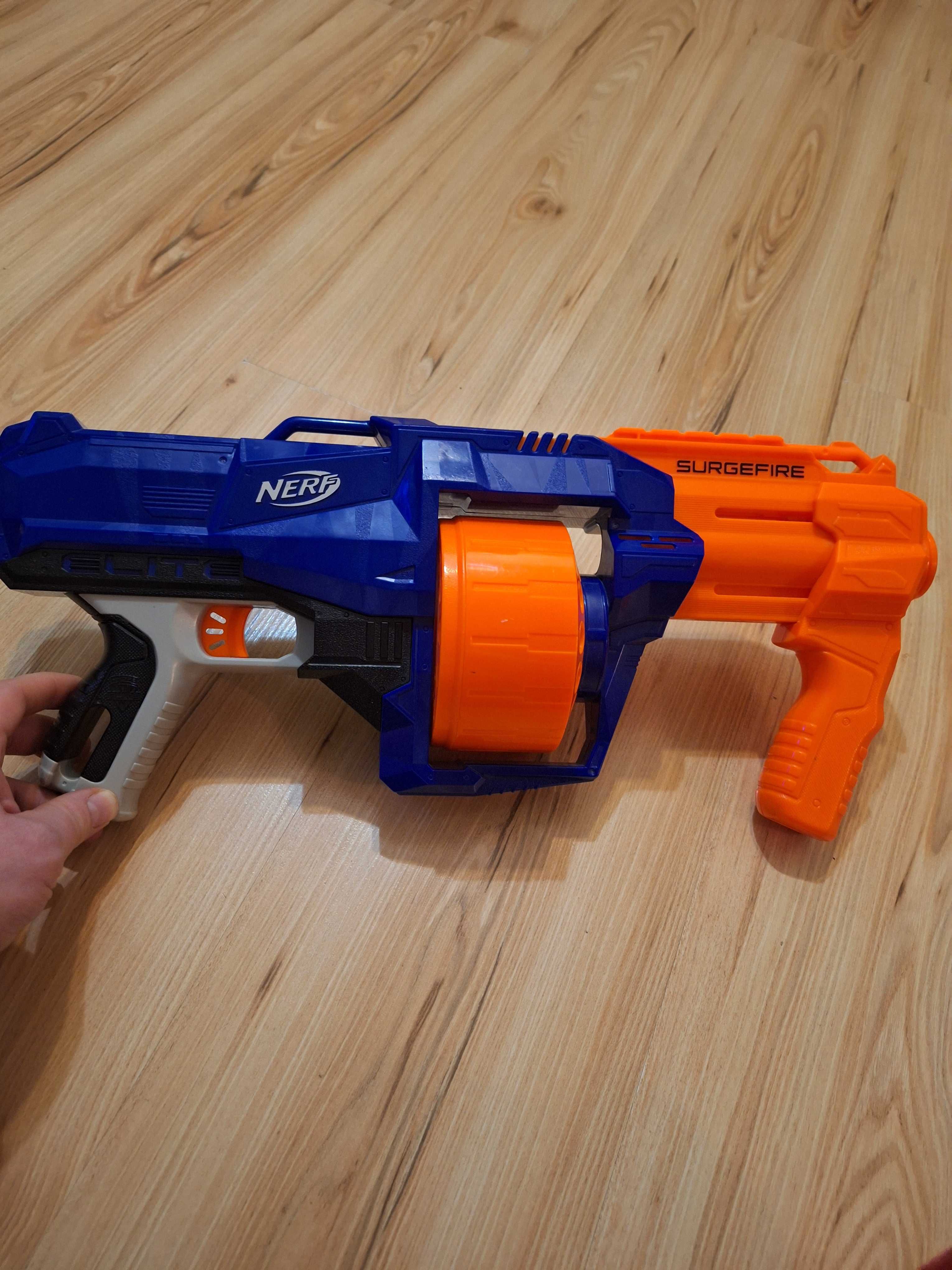 Nerf elite surgefire granatnik