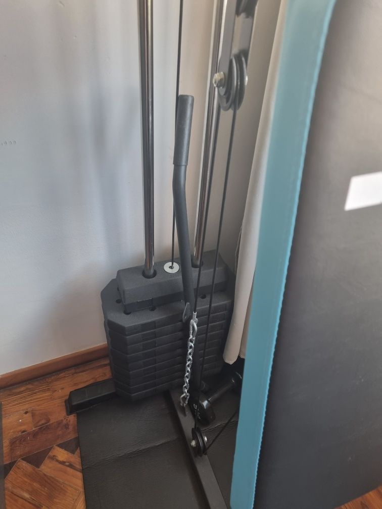 Vendo Máquina Multiestação Multigym 300/ musculação  NOVA