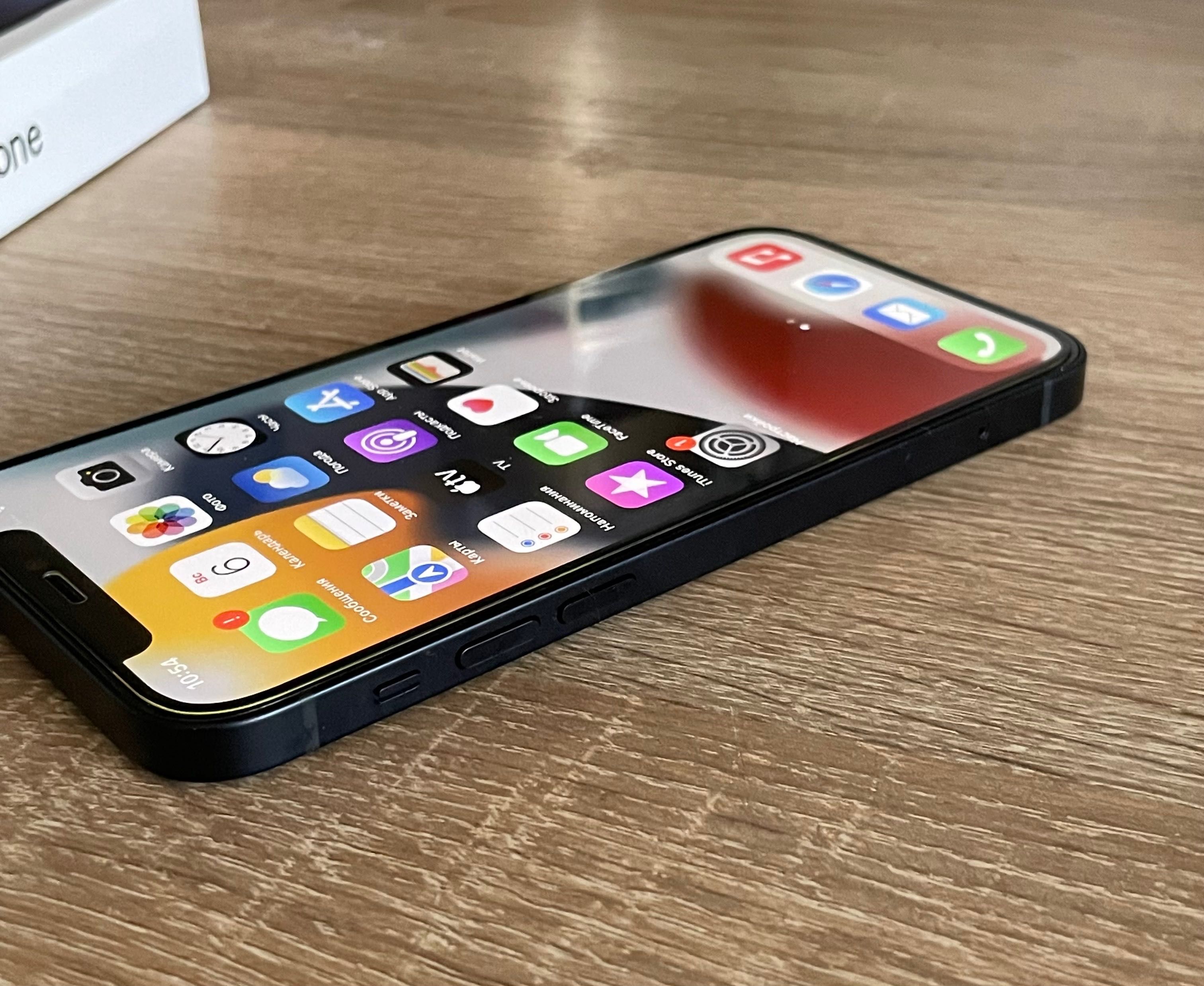 iPhone 12 64GB Black neverlock  95%