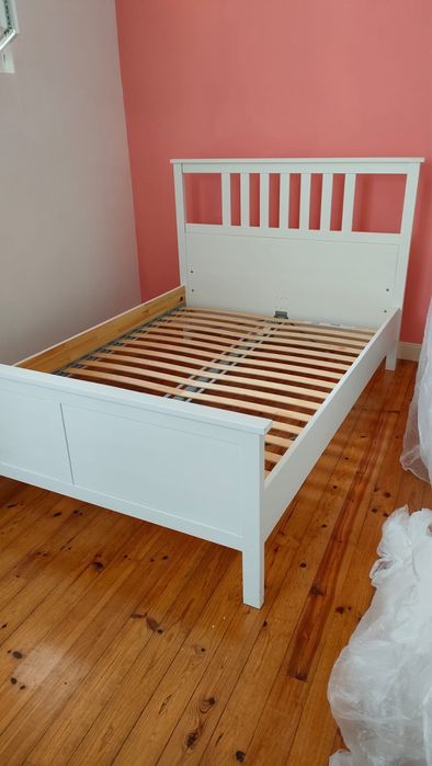 Cama de casal de madeira 140x200
