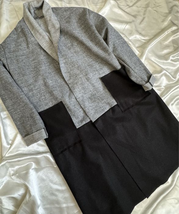 Кардиган - пальто виробник Італія