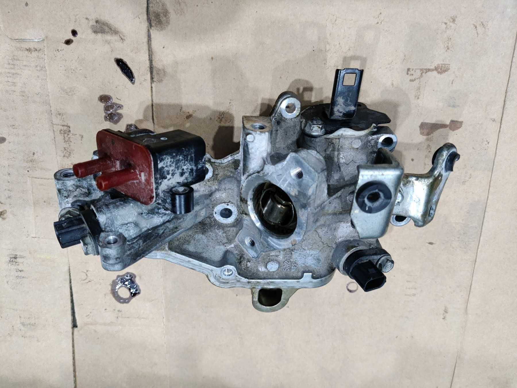 Кронштейн топливного насоса 122705A2A01 K24W7 honda accord ACURA TLX