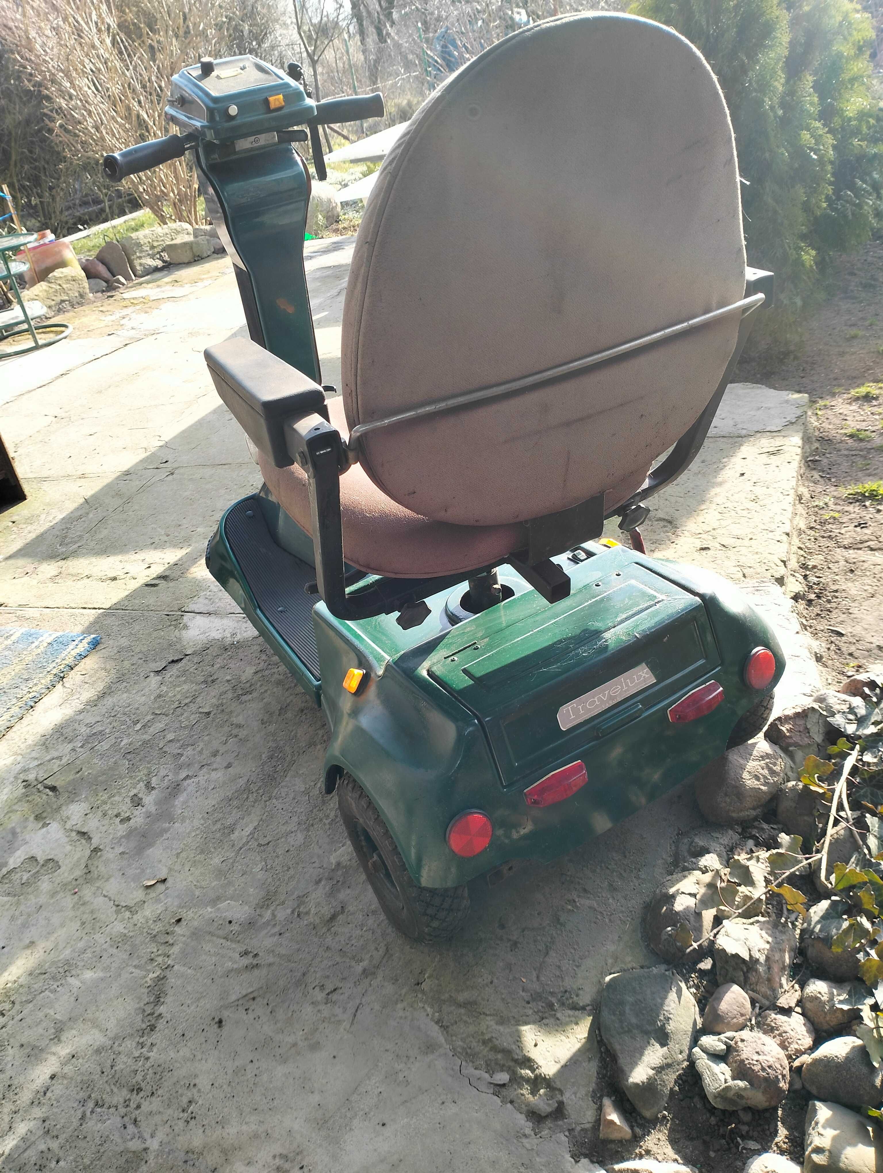 Wózek inwalidzki elektryczny