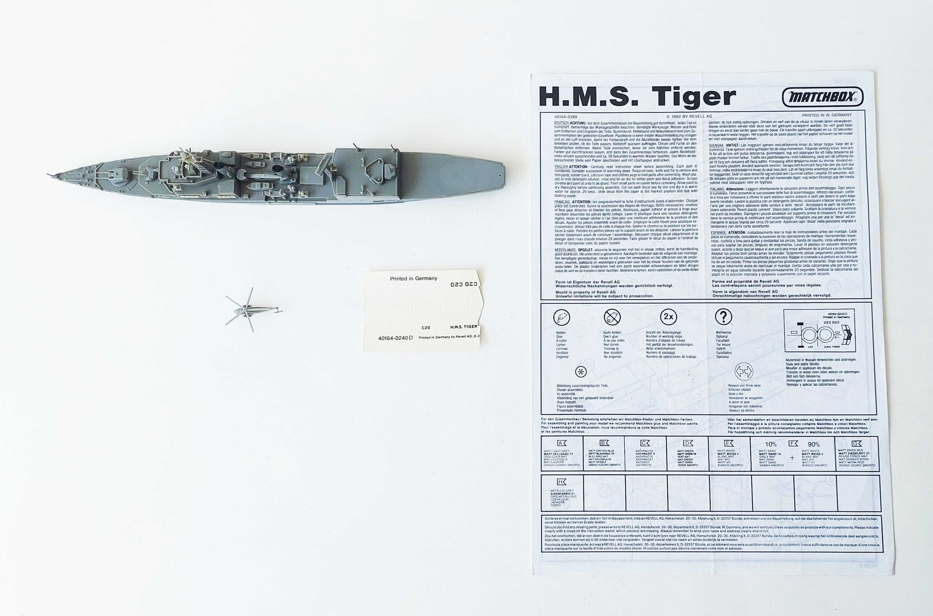 Kit montado de modelismo 1/700 em plástico do Cruzador "HMS Tiger"