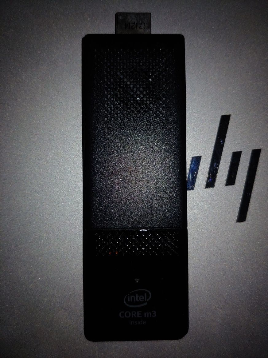 Мини ПК Intel STK2M3W64CC