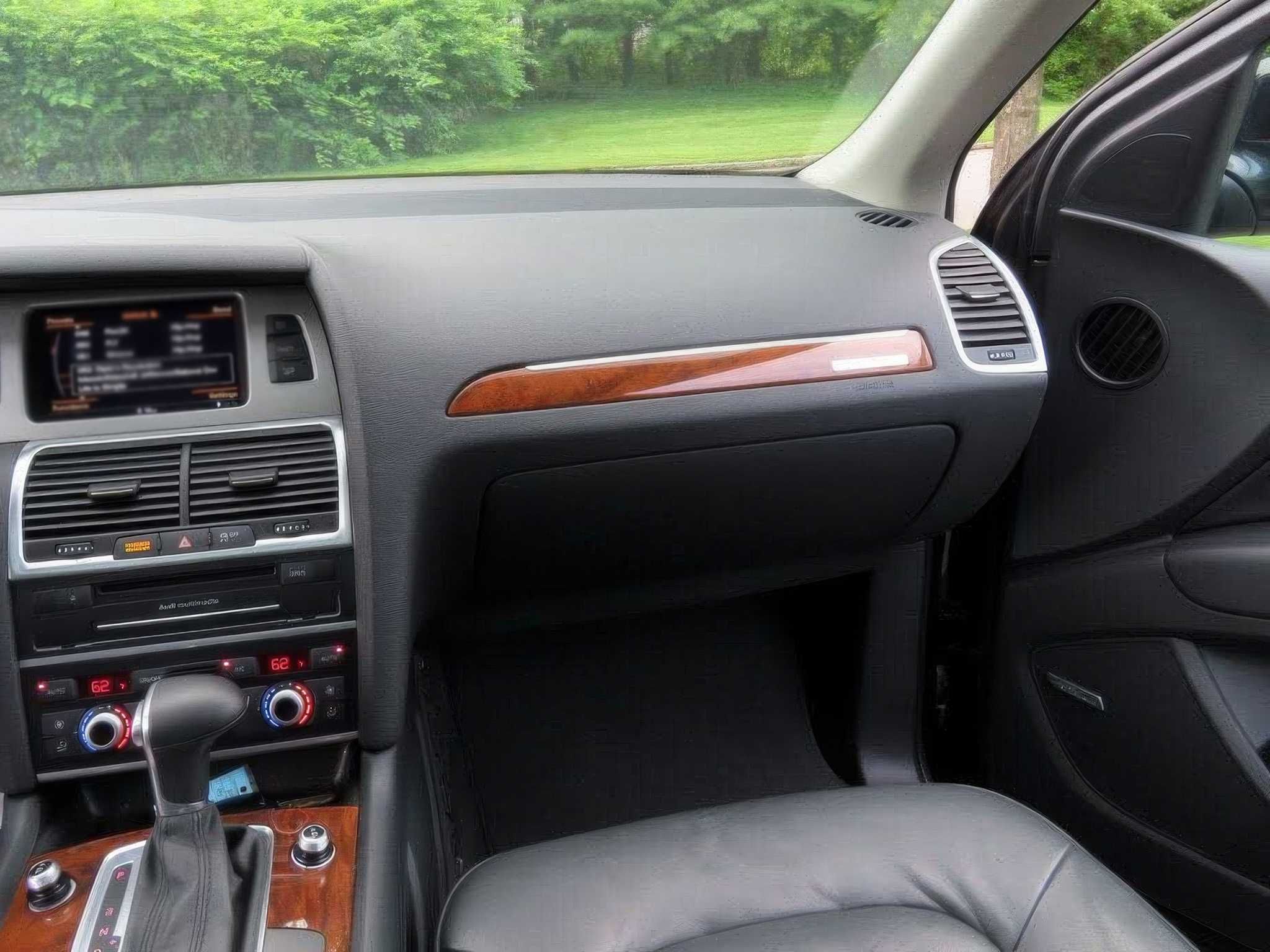 2015 Audi Q7 quattro Premium Plus