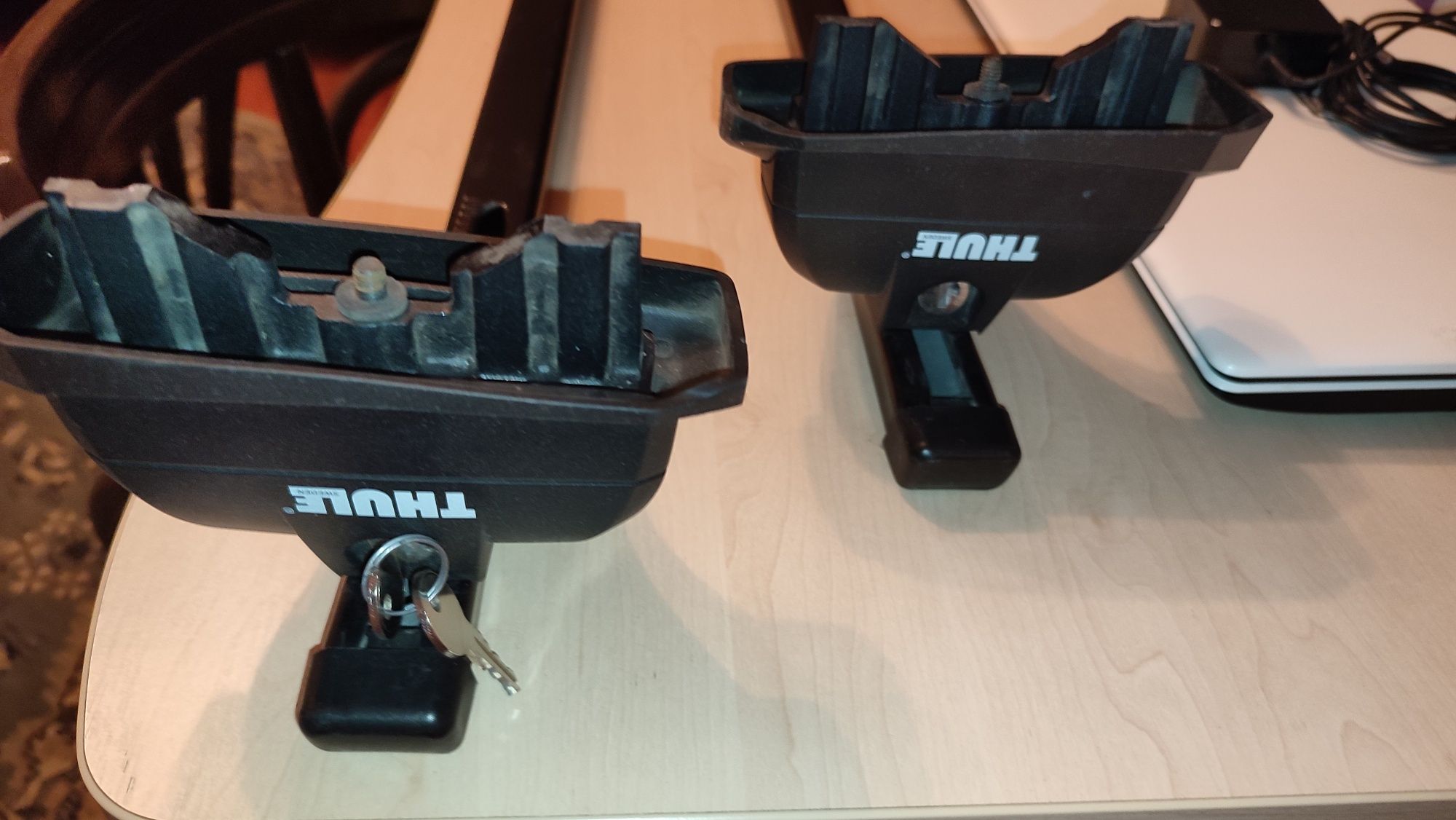 Багажник THULE 753 FP SQUAREBAR EVO в штатные места