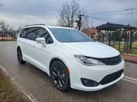 Chrysler Pacifica Limited S