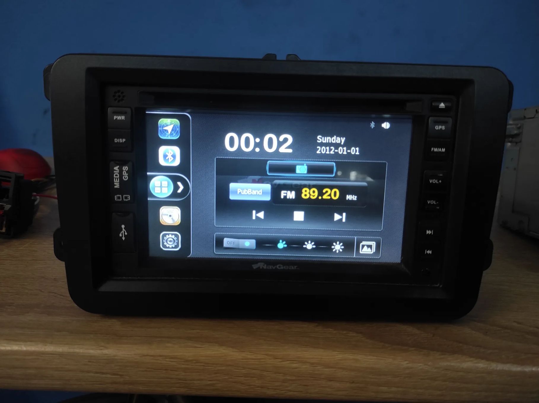 RADIO ODTWARZACZ MP3 BLUETOOTH BT NAWIGACJA 2 DIN NAVGEAR VW PASSAT B6 B7 CC SIROCCO GOLF 5 6 POLO 5 JETTA TIGUAN TOURAN CADDY EOS TRANSPORTER T5 T6 SKODA OCTAVIA 2 FABIA 2 ROOMSTER RAPID SEAT LEON 2 ALTEA TOLEDO 3 ALTEA XL AUDI A3 8P WYSYŁKA !!!!!