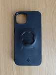 Etui, case iPhone 13 Spigen z wbudowanym zapięciem Gear Lock
