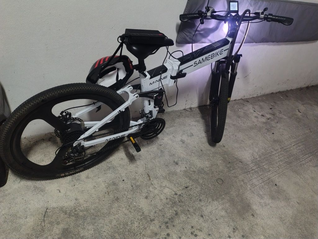Bicicleta elétrica