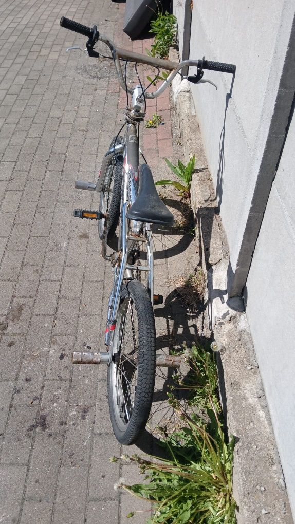 Rower BMX pegi przód tył