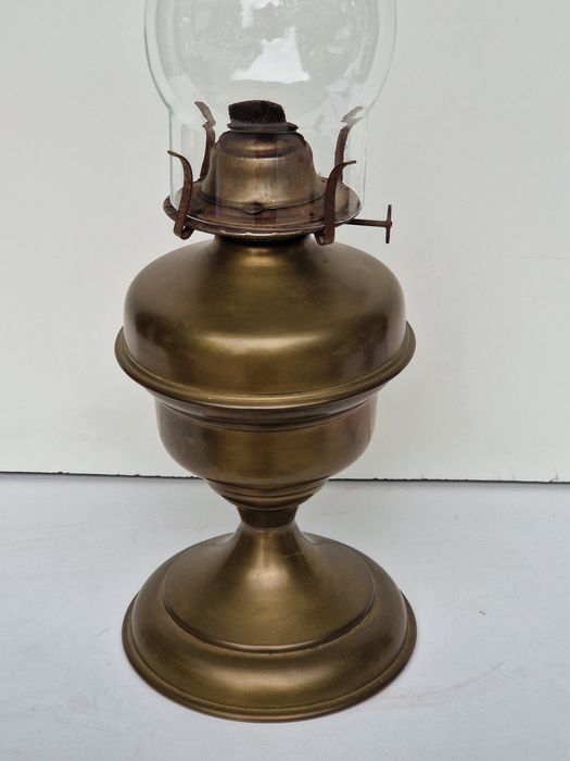 Lampka naftowa wys 42 cm