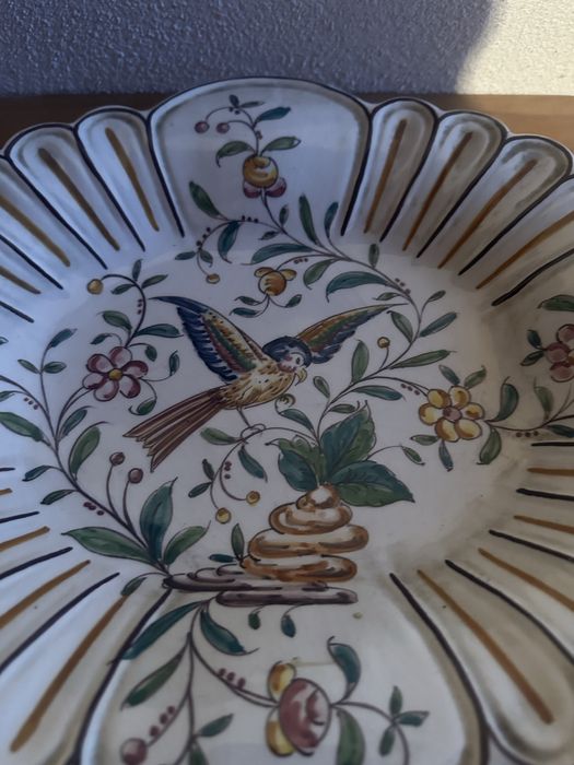 Travessa antiga pintada à mão