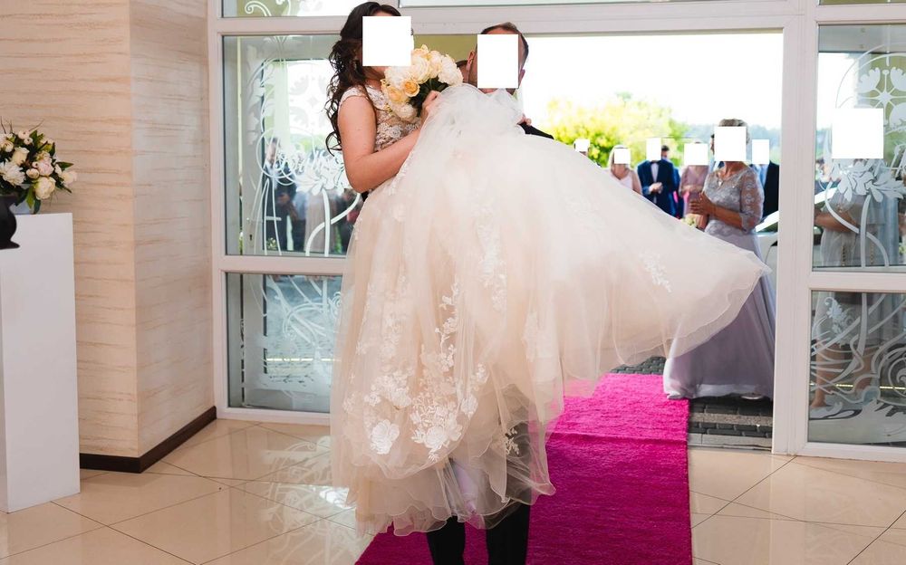 JAK NOWA Suknia ślubna PRONOVIAS, model: OFELIA