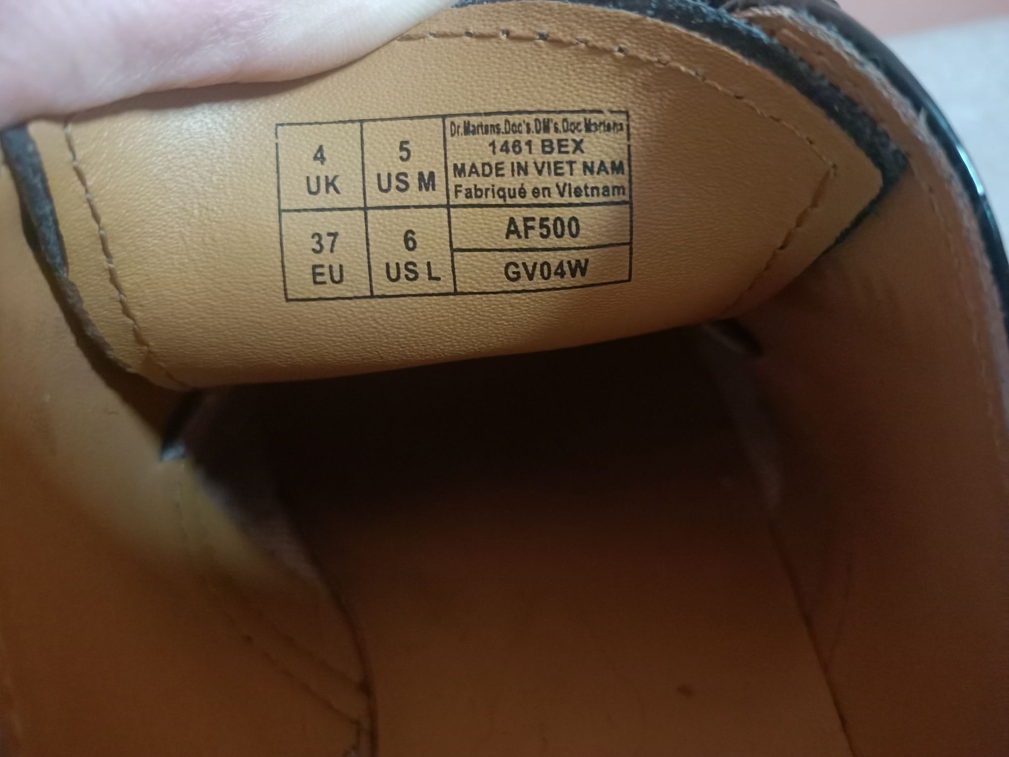 Martensy Dr Martens 37 lakierowane