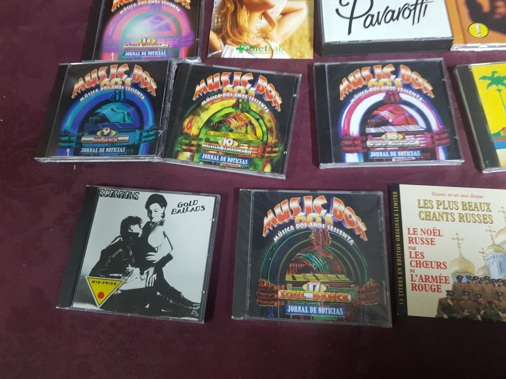 20 cd alguns ainda novos