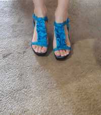 Фирменные сандали из натуральной кожи,цвет:бирюза, Montana 37р