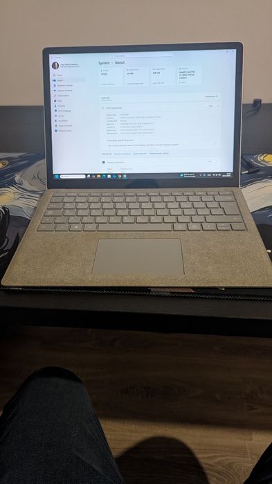 Microsoft Surface Laptop 1 – i5 / 8GB RAM – Muito Estimado + Extras