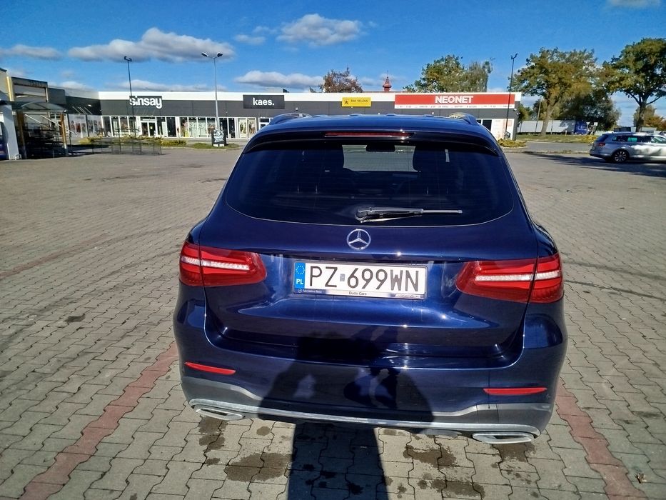 Sprzedam Mercedes Benz Glc 4MATIC polski salon