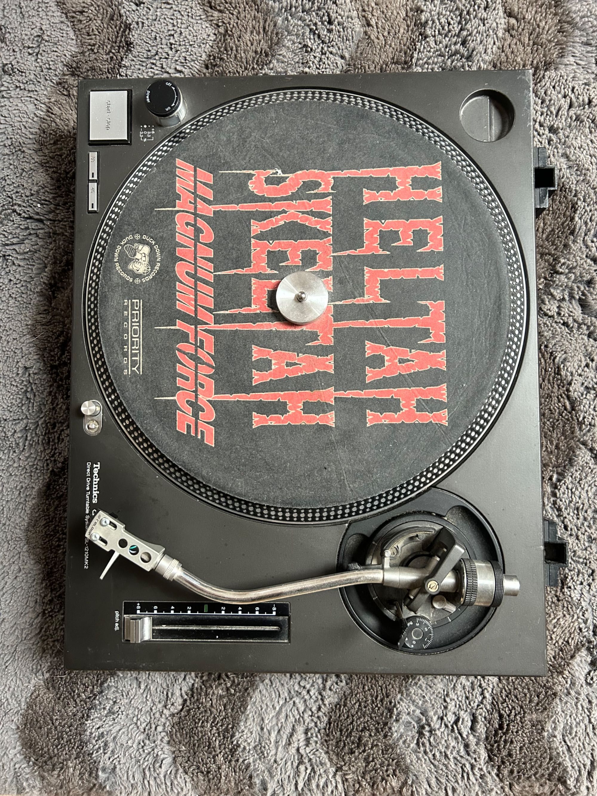 Technics SL1210 MK2