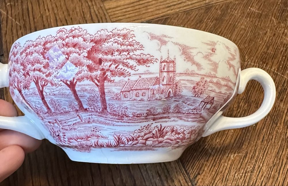 Miska Anglia bulionówka England Dickens Coaching Days bordowa 1483