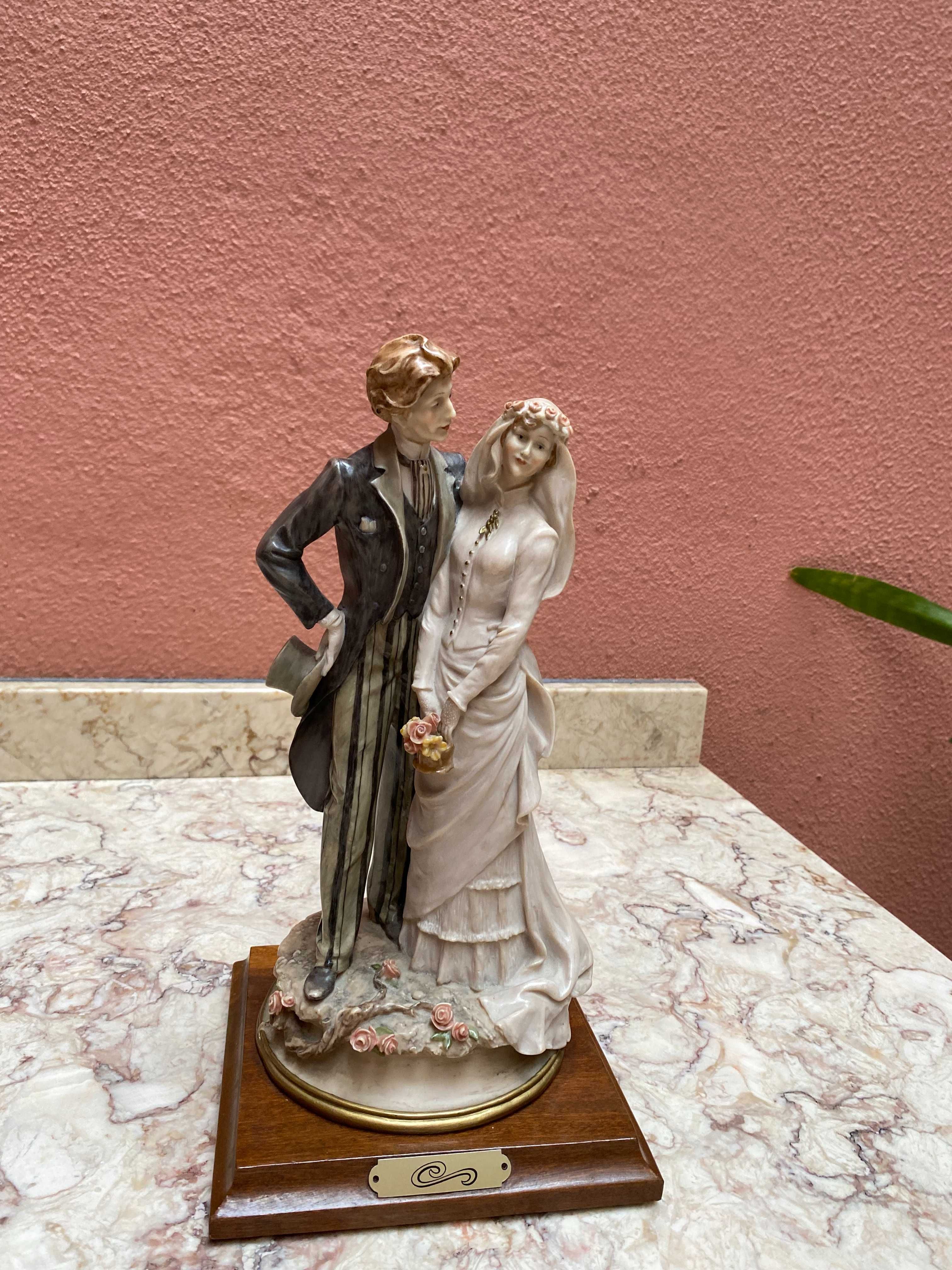 Casal de noivos em Marfinite – Presente encantador
