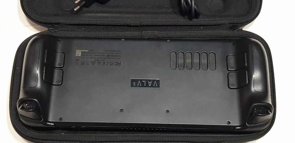Приставка Valve Steam Deck 1010 "256gb"