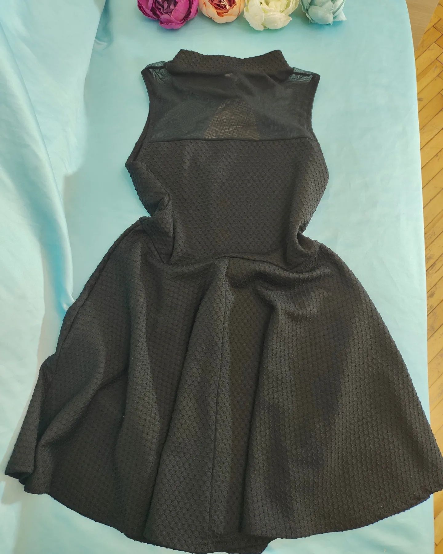 чорна сукня з сіточкою нова з біркою
