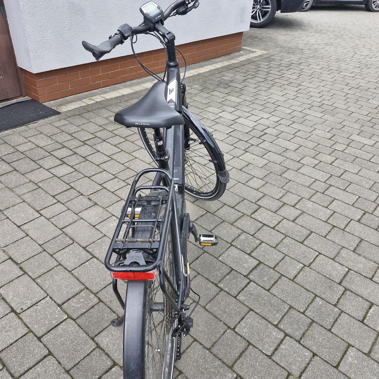 Ktm macina tour gravity casting