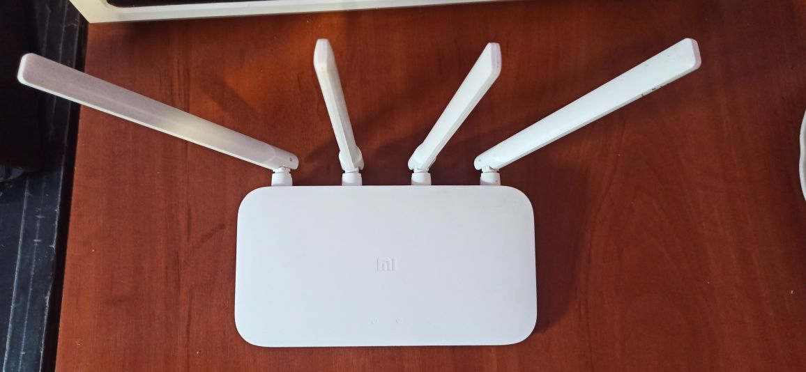 Роутер Xiaomi mi router 4c