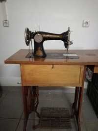 vendo máquina Singer antiga de 1929
