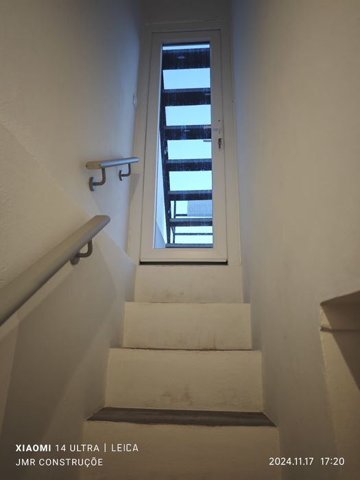 Moradia t2 com churrasco e 2 wc centro Monte Gordo perto da praia