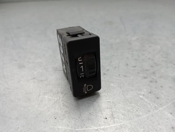 Comando / botão / interruptor multifunções PEUGEOT 308 II