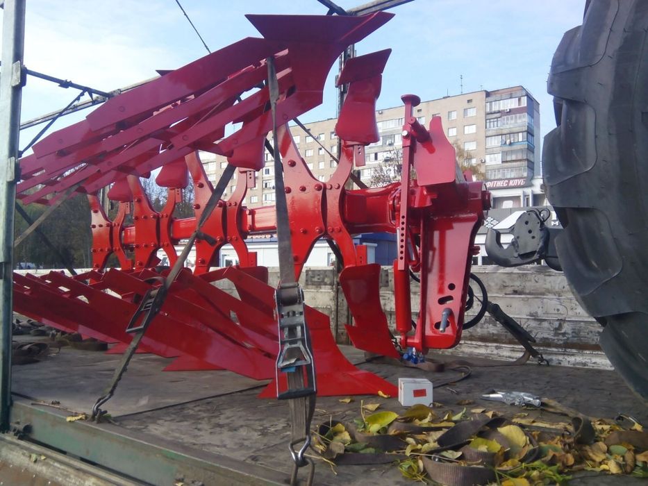 Плуг оборотний навісний Оптикон  «МАСТЕР  А3»  3 корпусний з передплуж