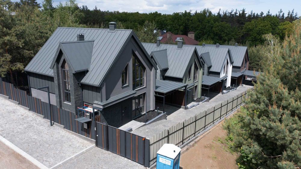 КОТЕДЖ! 152 м² у сосновому лісі з озером поруч — Віта-Поштова