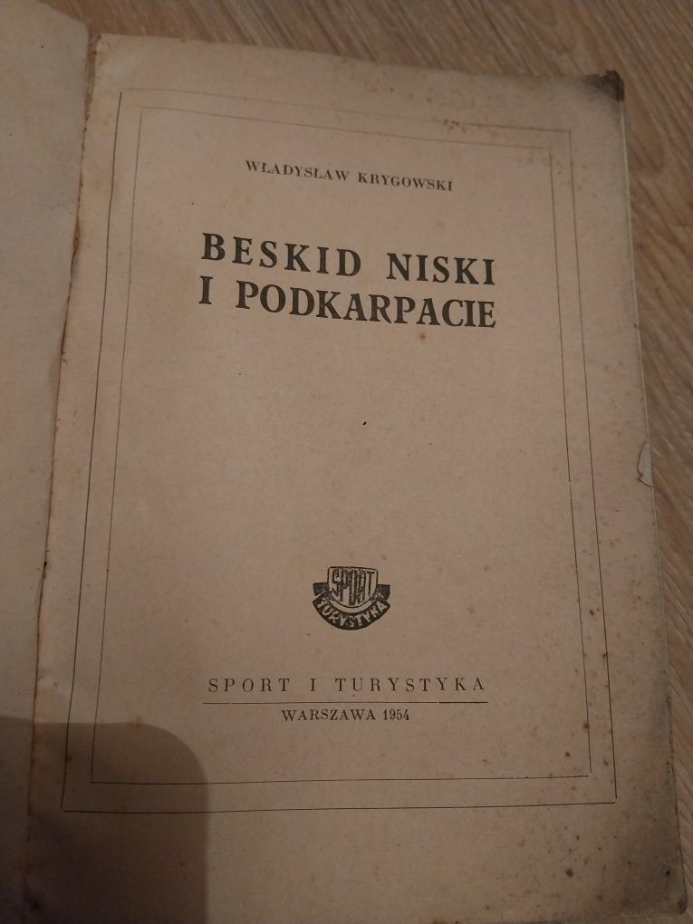 Stara książka Beskid z czasów prl-u